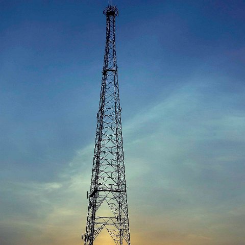 Al Yasat Radio Mast